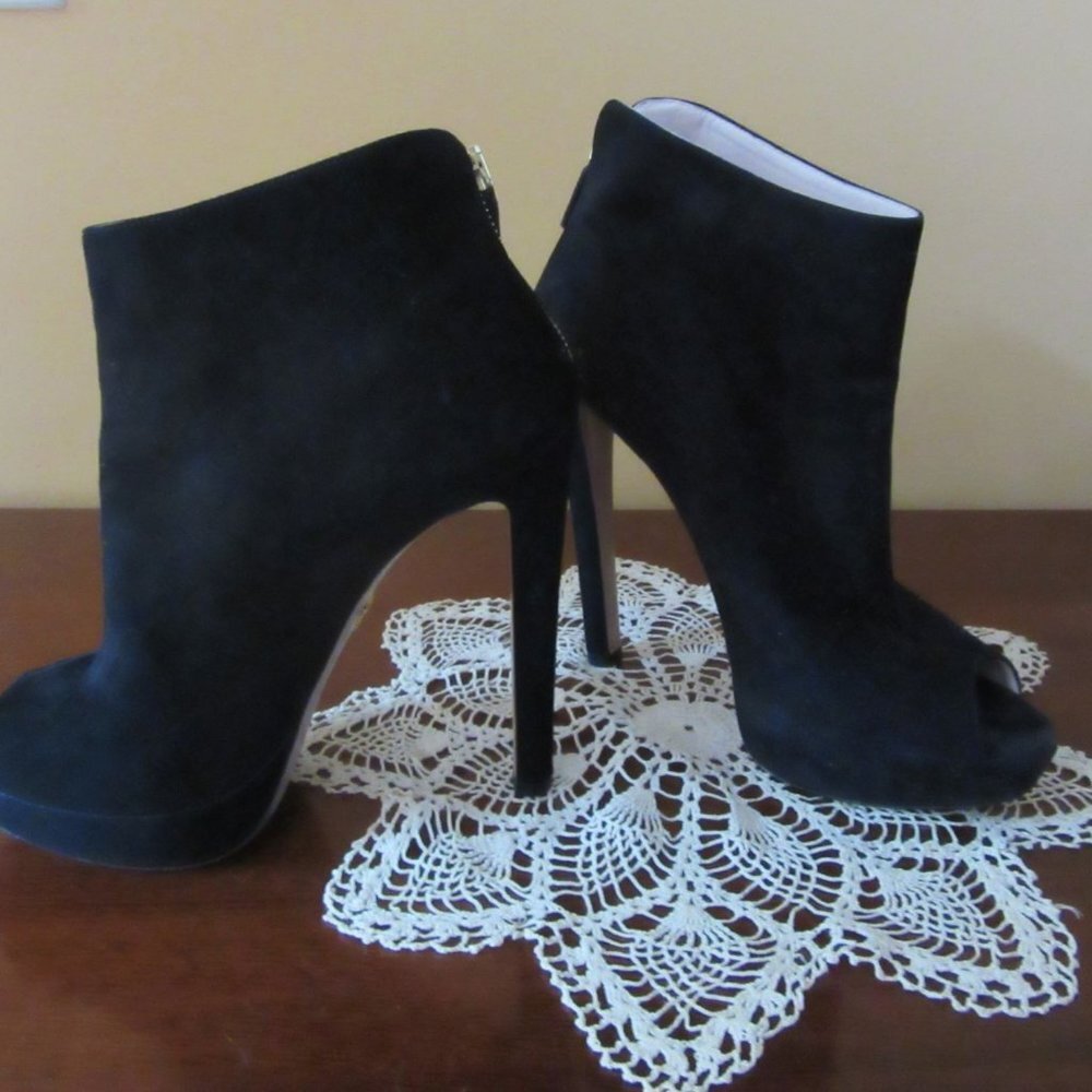 Prada Calzature Donna Open Toe Black Suede High Heel Booties in Size 39 or 8 US - Picture 2 of 8
